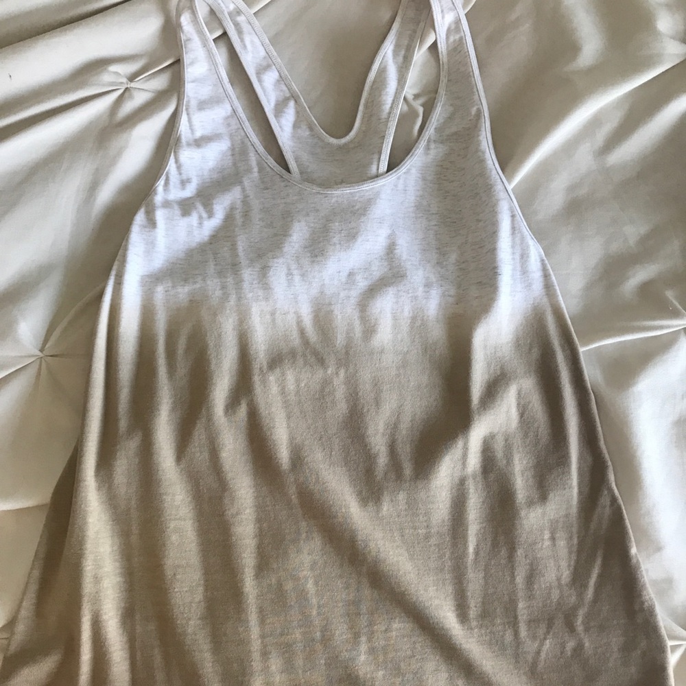 Lululemon Size 4 top